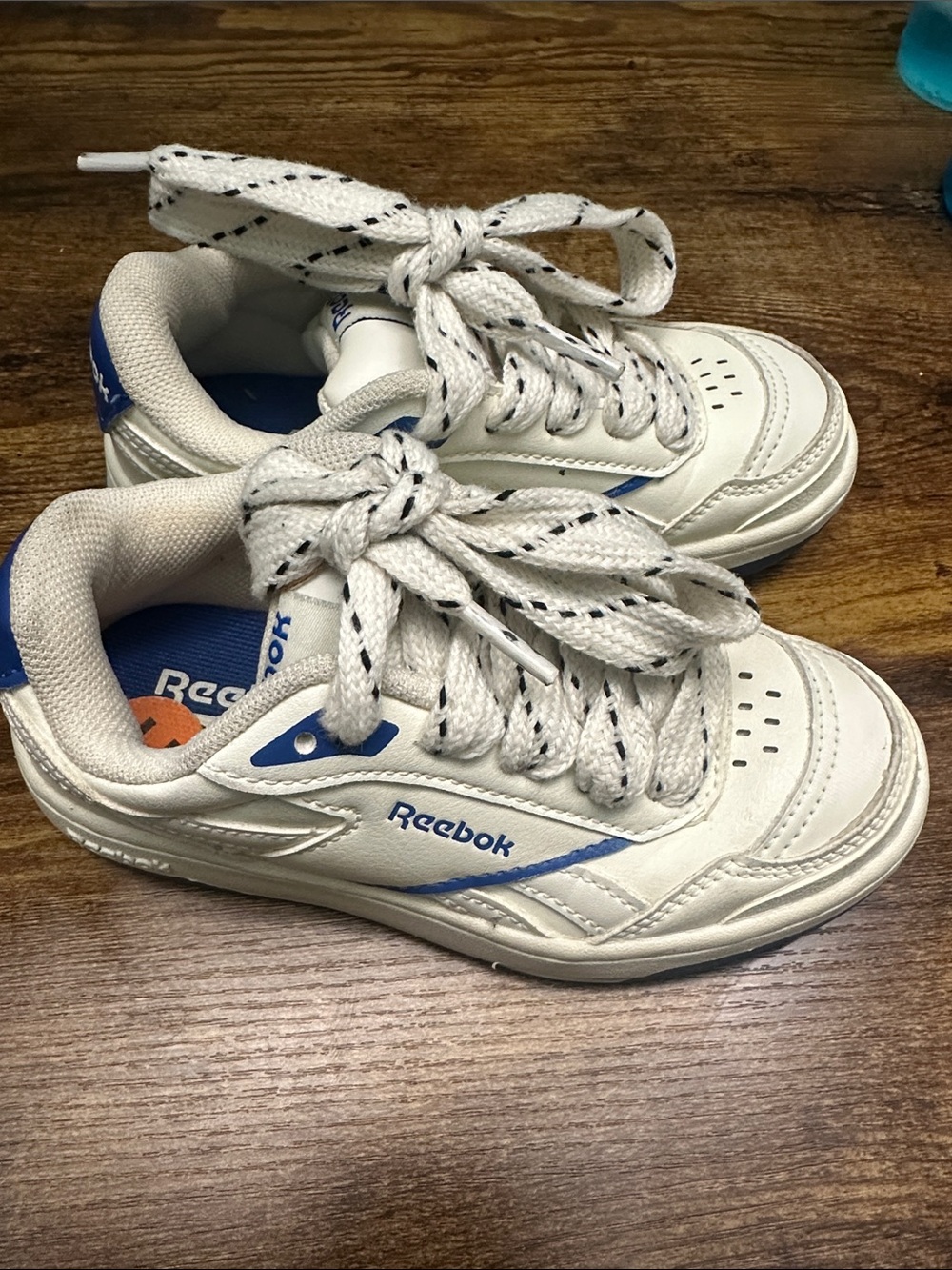 Reebok white tennis shoes